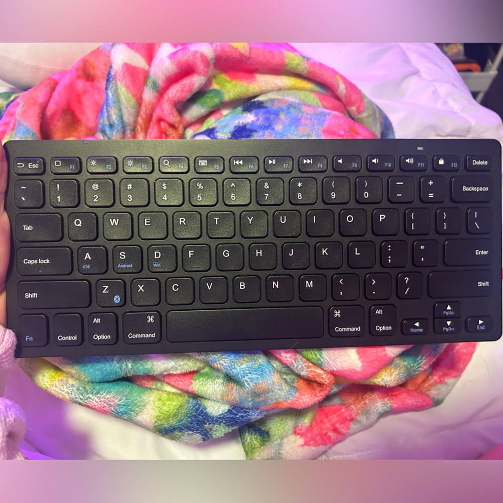 Bluetooth keyboard